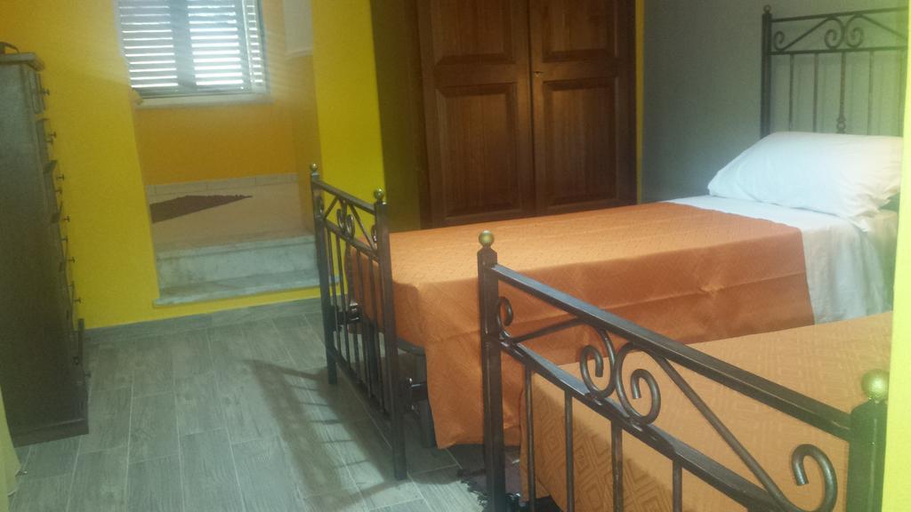 Bed and Breakfast La Marinella Belvedere Marittimo Habitación foto